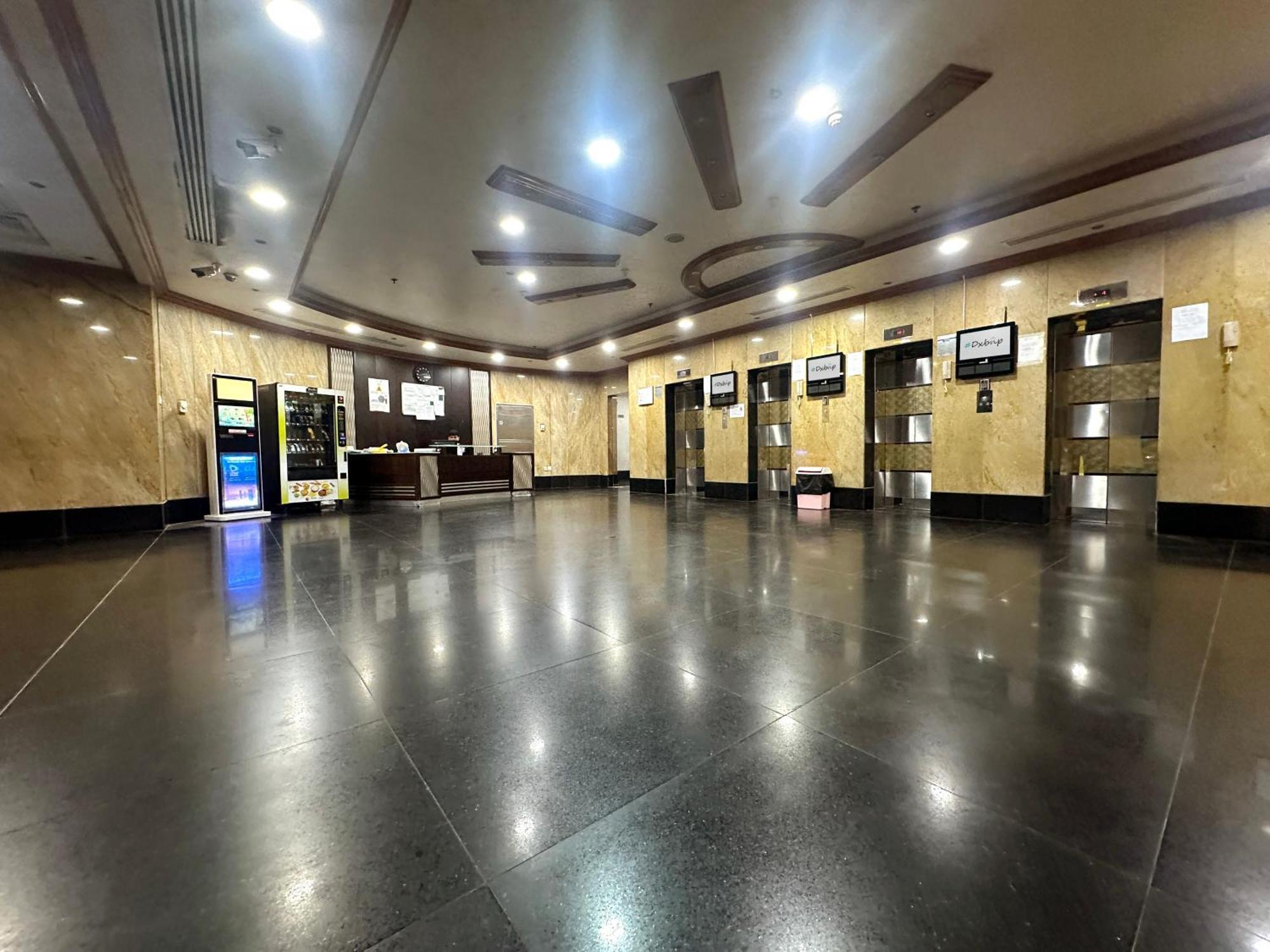 Nomad Partition Room In Barsha Heights 3 Mins To Icm Metro Dubai Eksteriør billede